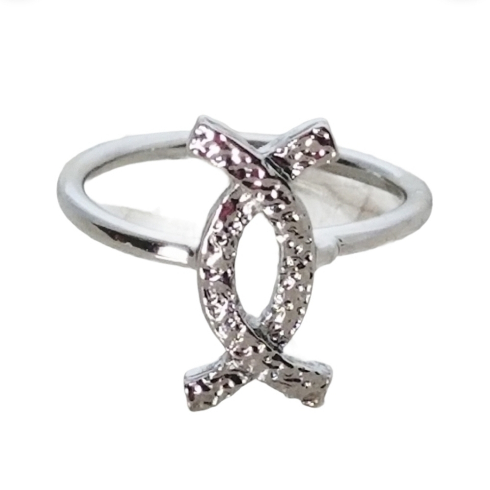 Silver Cocktail Ring Size 6 Hypo allergenic  Charming Charlie  *